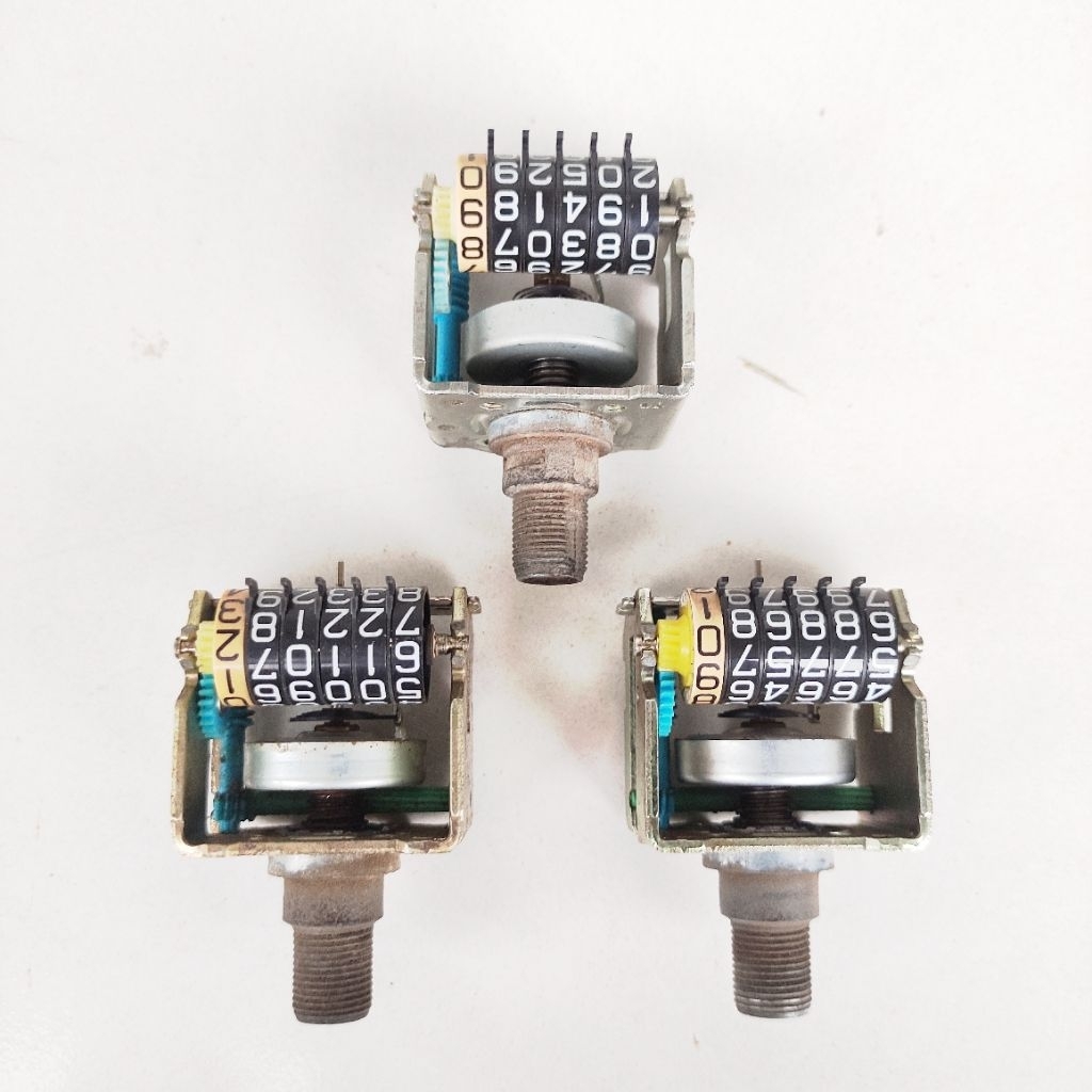 Mesin Kecepatan Spedometer Odometer Beat Karbu Beat Fi Original Copotan