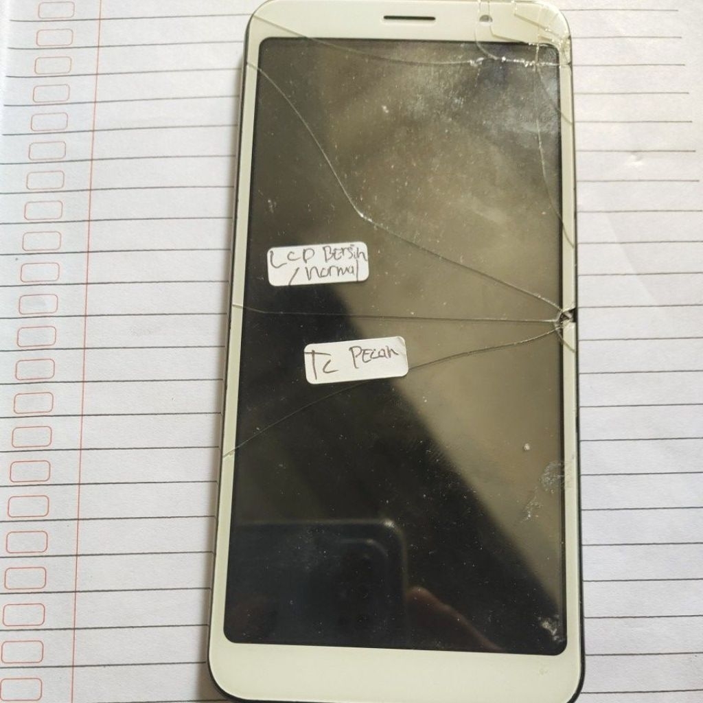 LCD dan tatakan ADVAN s6 plus tc pecah normal