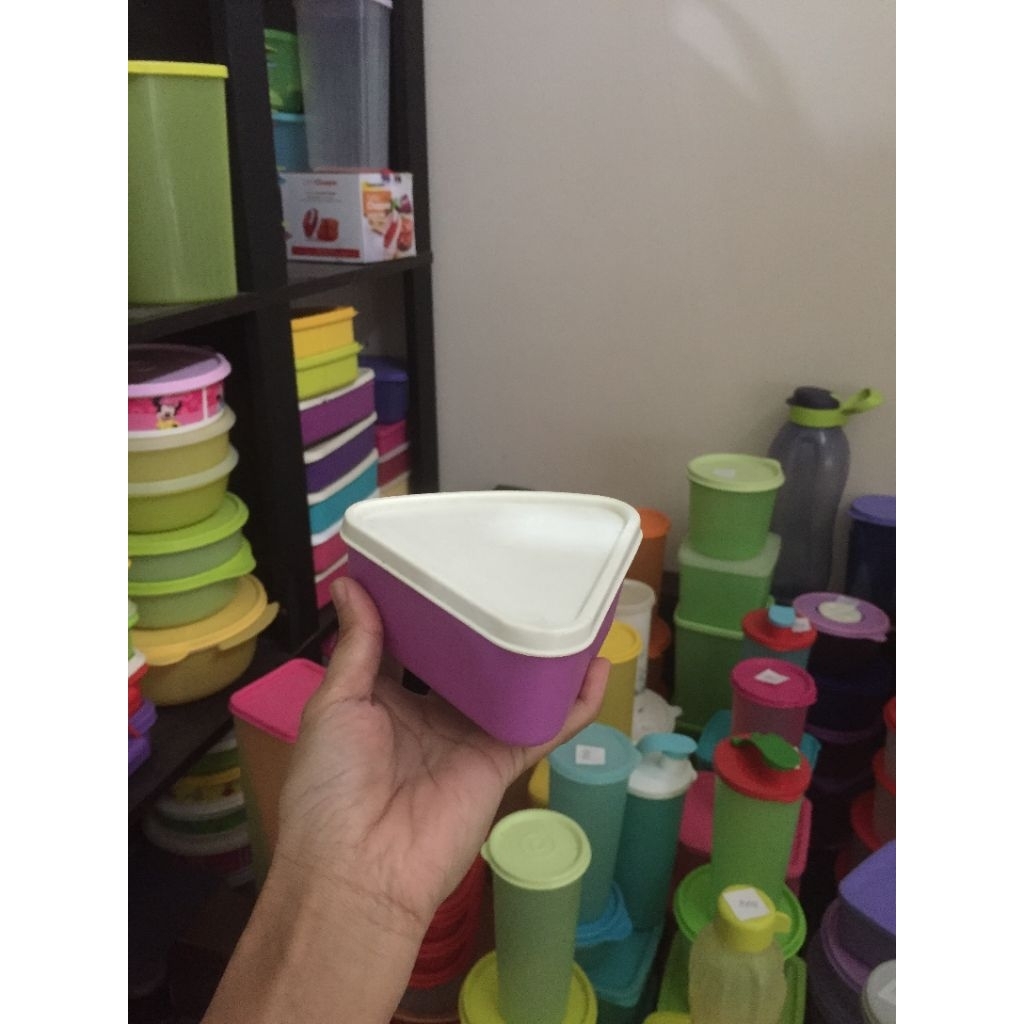 Base Segitiga Tupperware Original Second