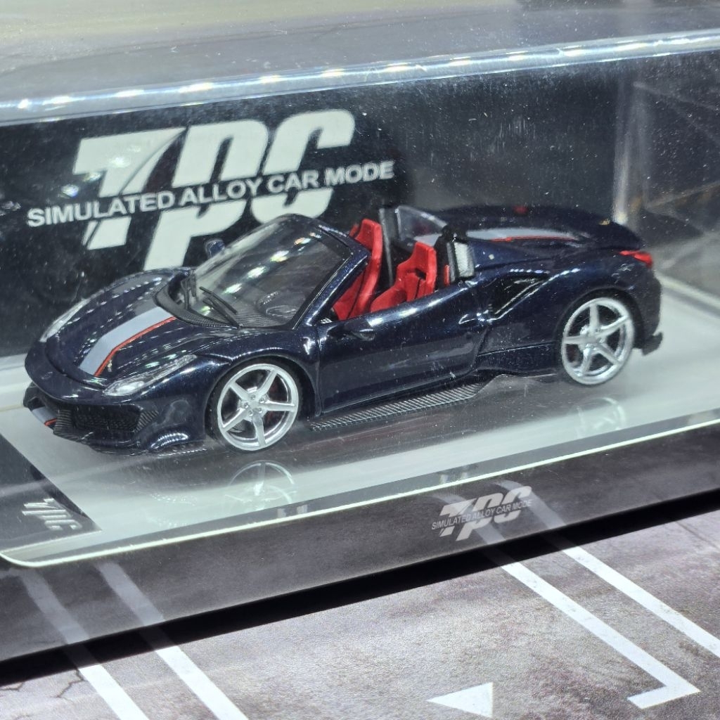 TPC 1/64 Ferrari Novitec 488 Roadster Black