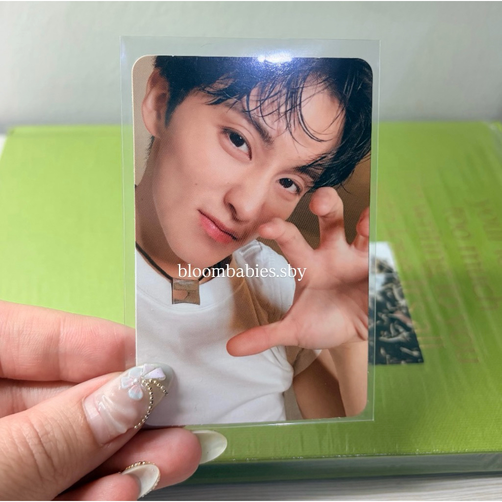 [OFFICIAL] MARK LEE MAUNG | THE FIRSTFRUIT PHOTOBOOK VER. PHOTOCARD / PC