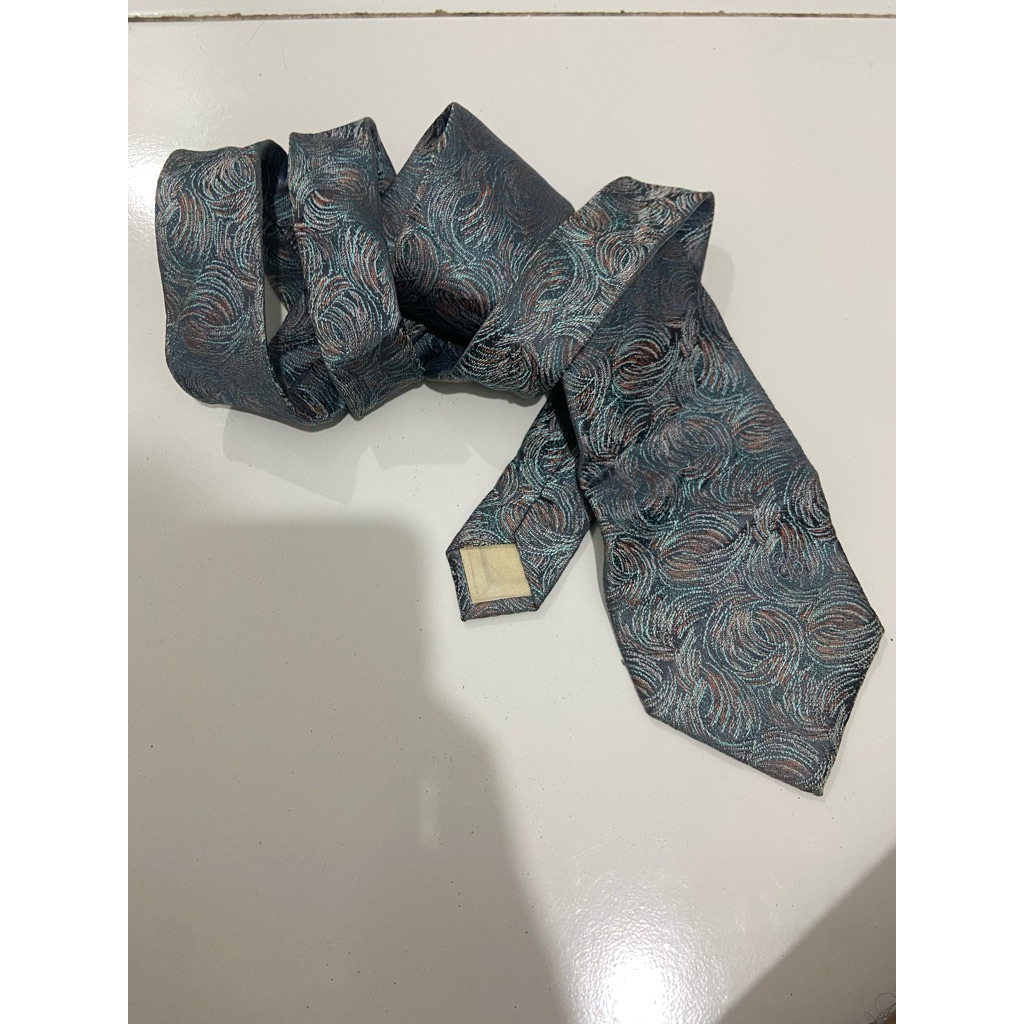 Dasi Balenciaga Second Original