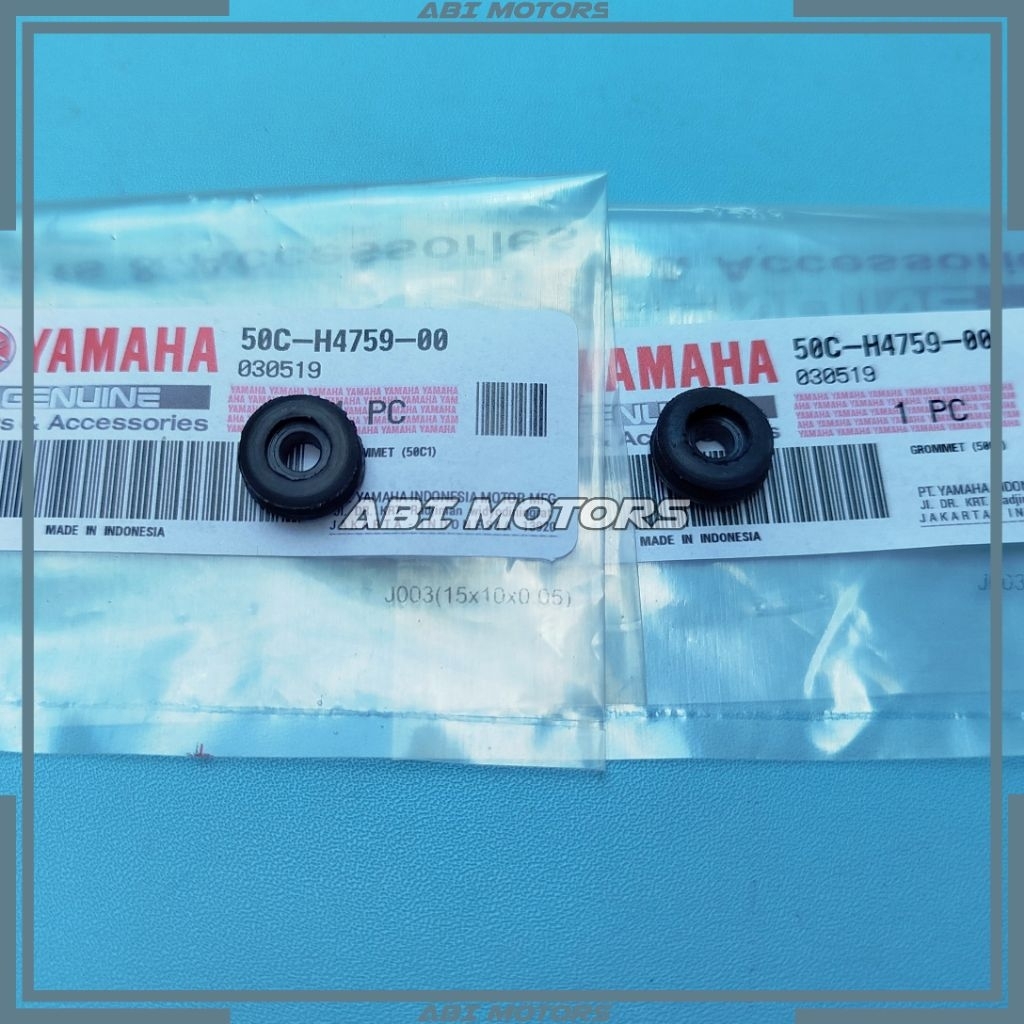 2 PCS KARET TAILLIGHT YAMAHA NMAX 2DP NMAX OLD LAMA KARET GROMET LAMPU BELAKANG YAMAHA NMAX OLD KARE