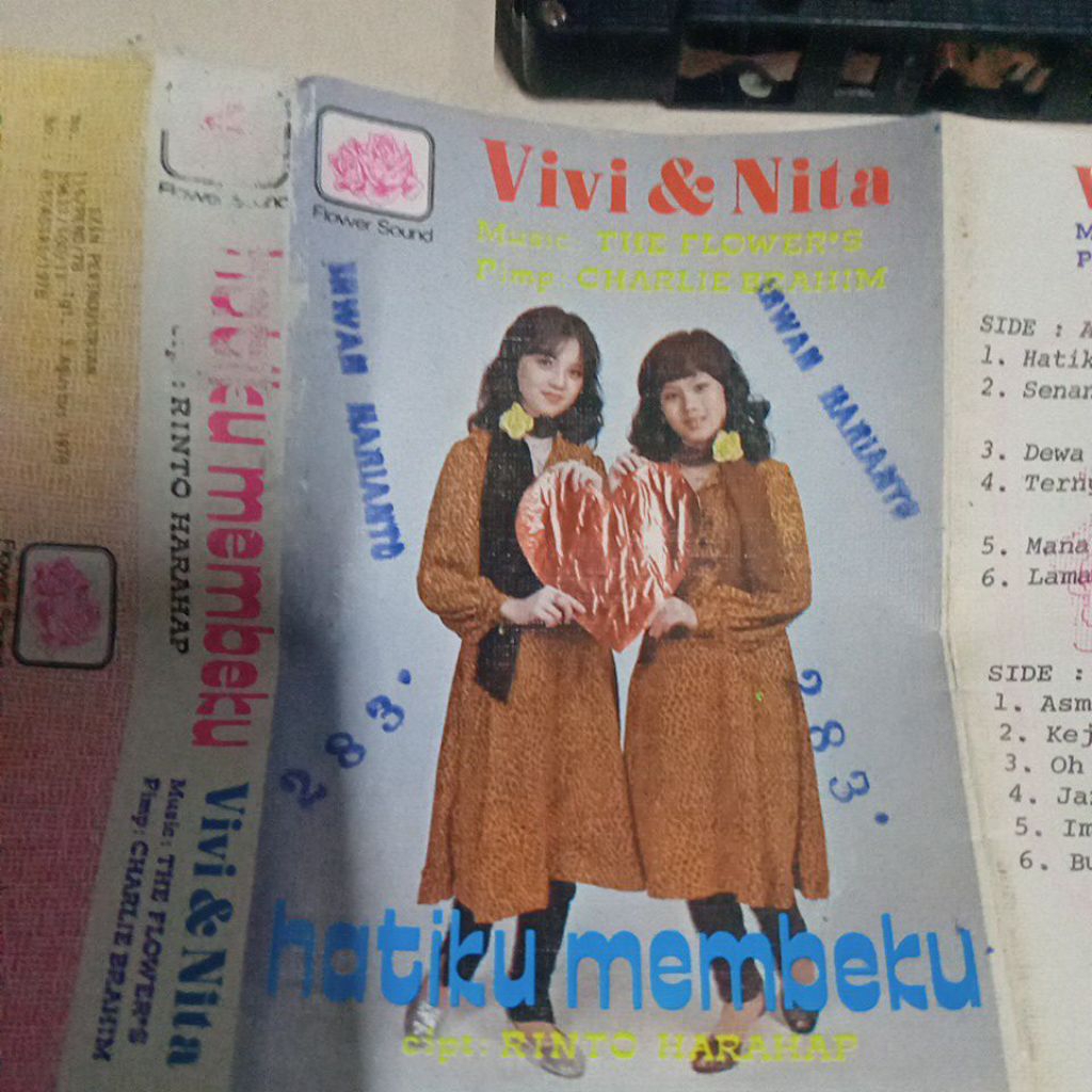 kaset pita VIVI & NITA L324