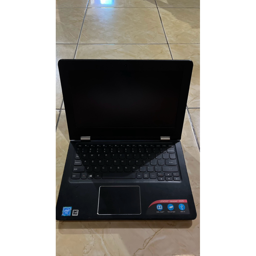 Lenovo Ideapad 300s second