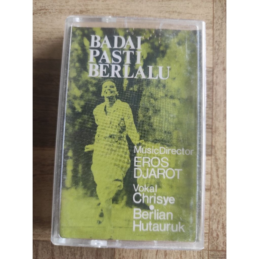 kaset pita BADAI PASTI BERLALU