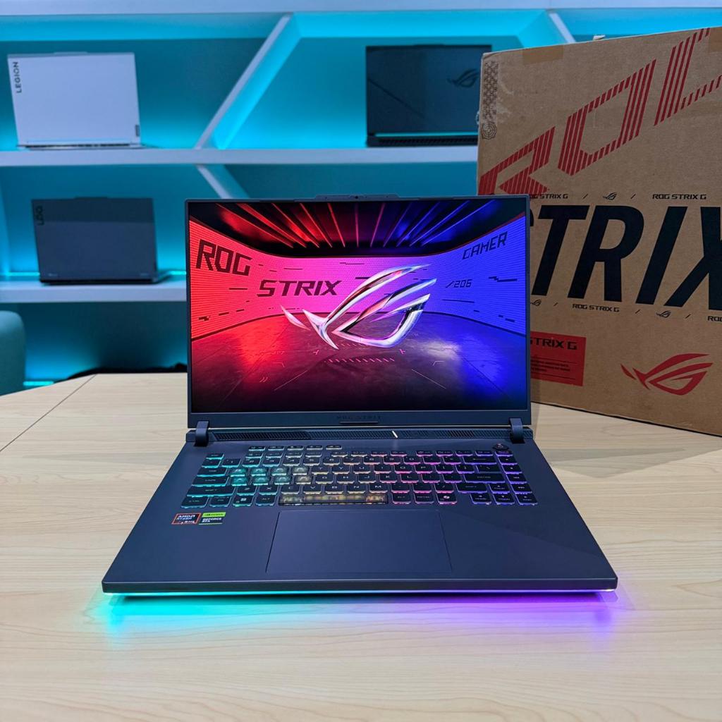 Laptop Gaming BNOB Asus ROG Strix G16 G614PP Ryzen 9 8940HX RTX 5070 16GB/1TB