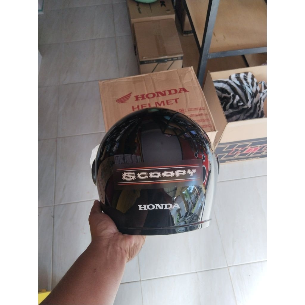 HELM SCOOPY ORIGINAL (BERLOGO)/ORIGINAL DEALER
