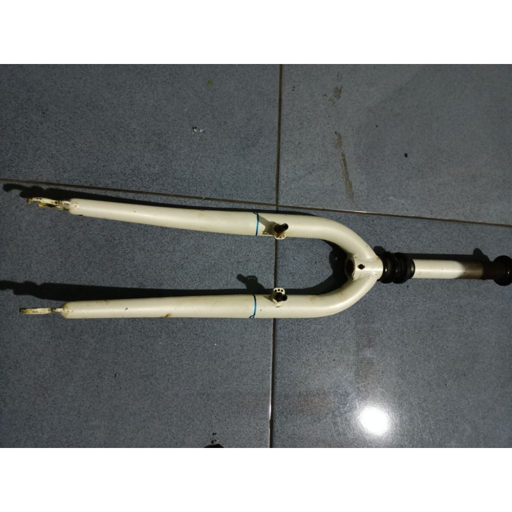 fork sepeda mtb26