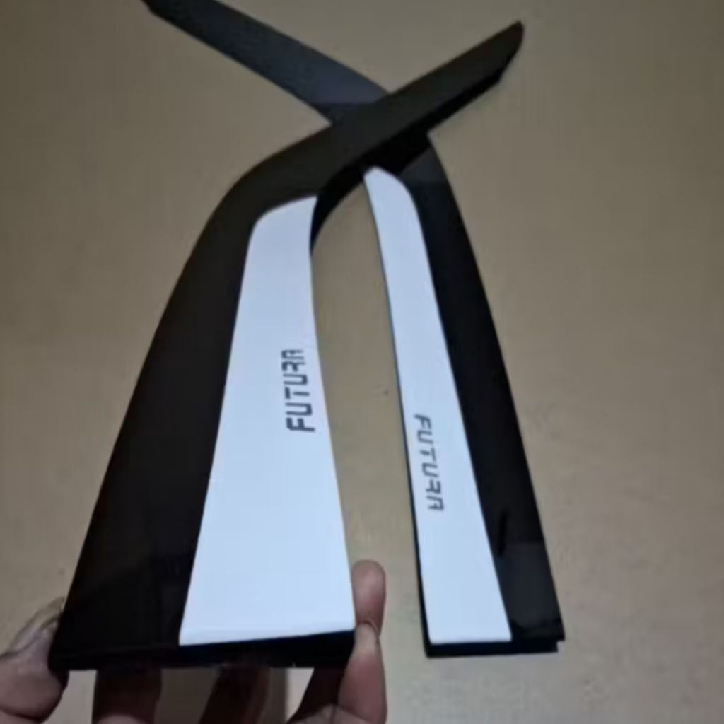 talang air mobil Futura pick model datar Lis putih premium