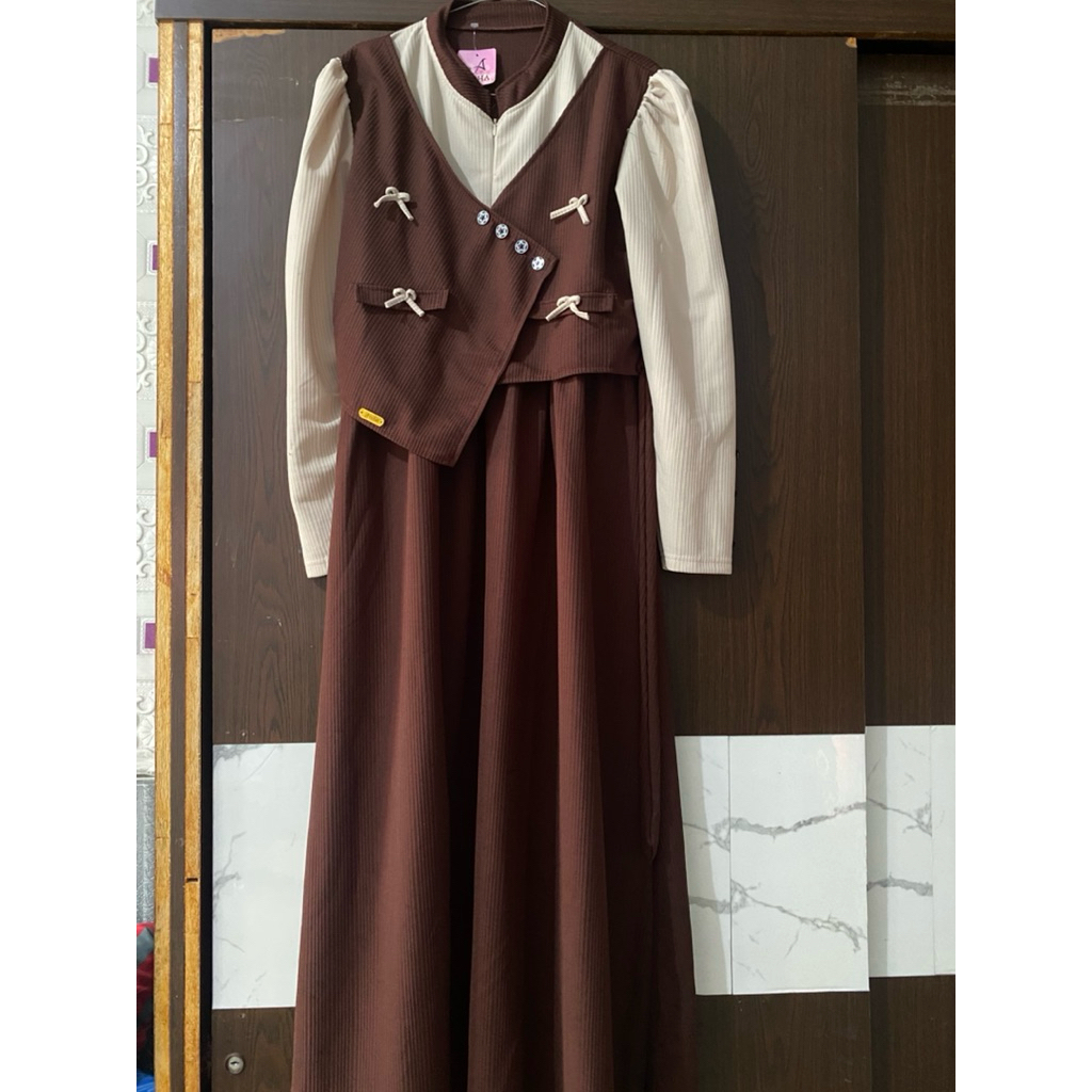 Nazwa dress