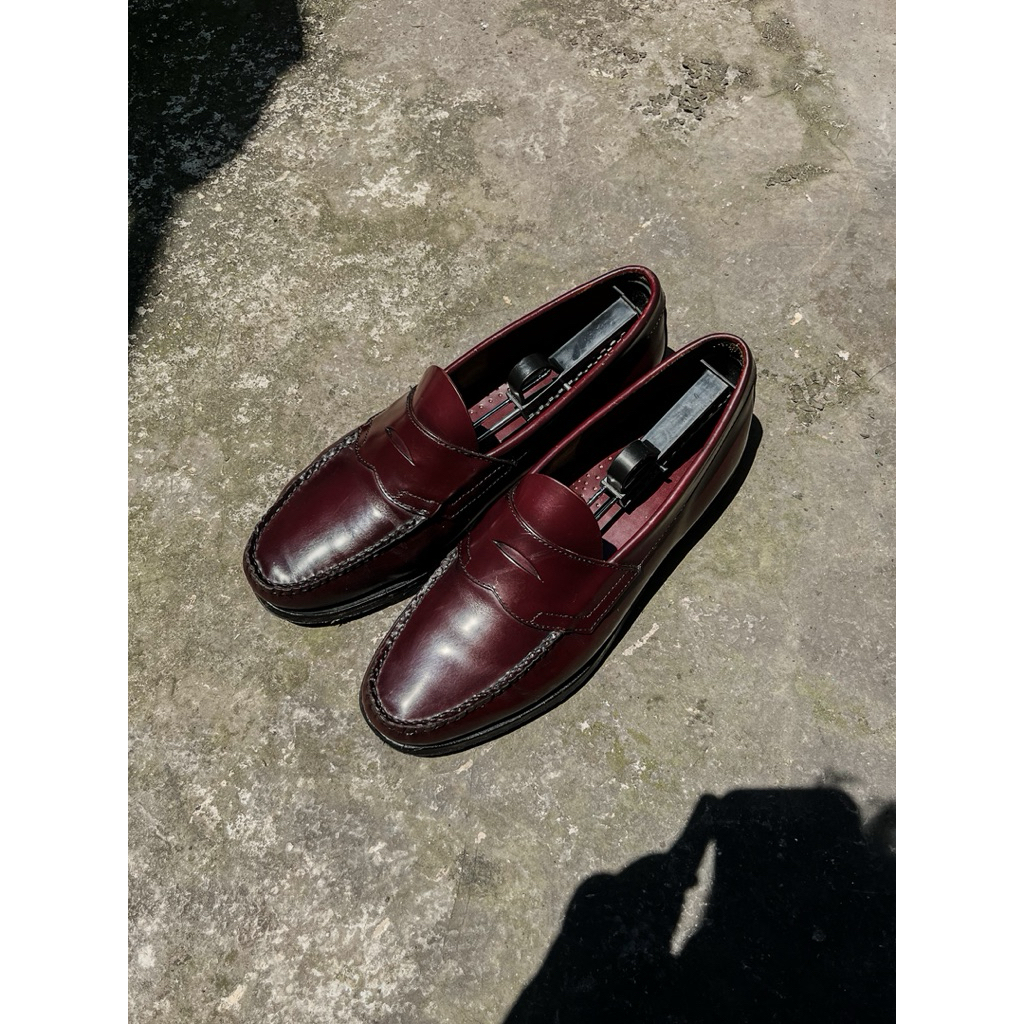 G.H. Bass Weejuns Logan Burgundy