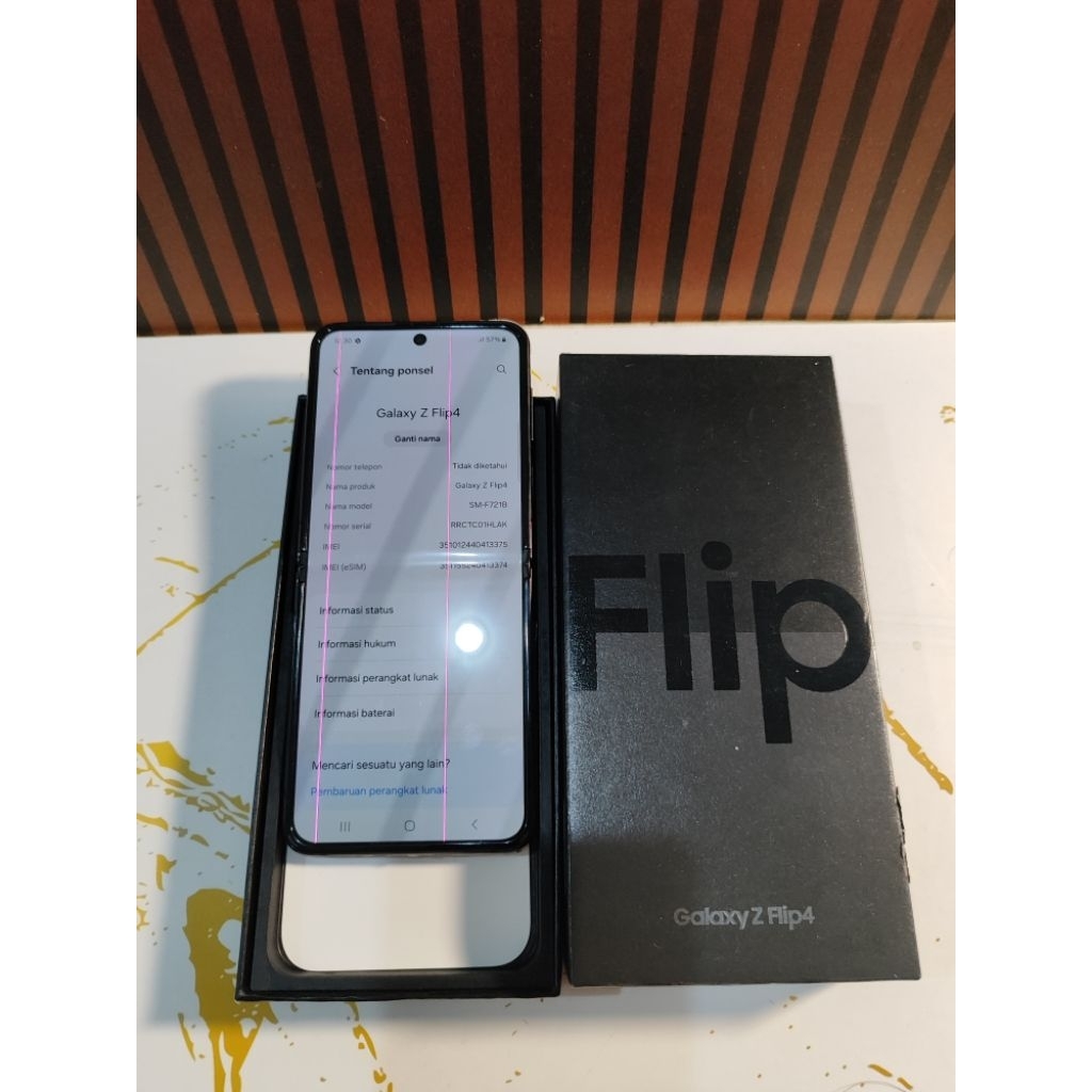 Samsung Galaxy Z Flip 4 8/256 second minus