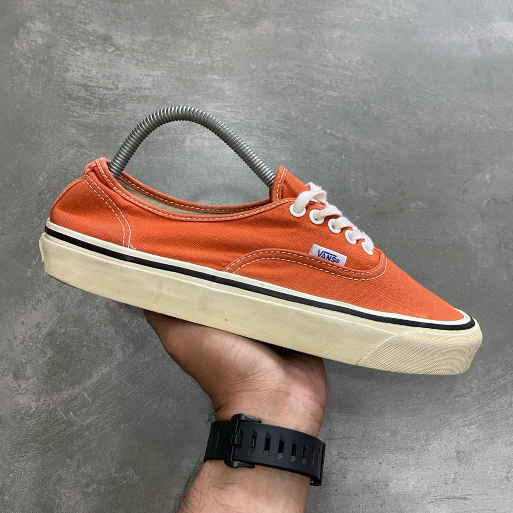 [Size 42] Vans Authentic 44 DX Anaheim Factory Orange Tiger White Second Original Kondisi Mulus Nomi