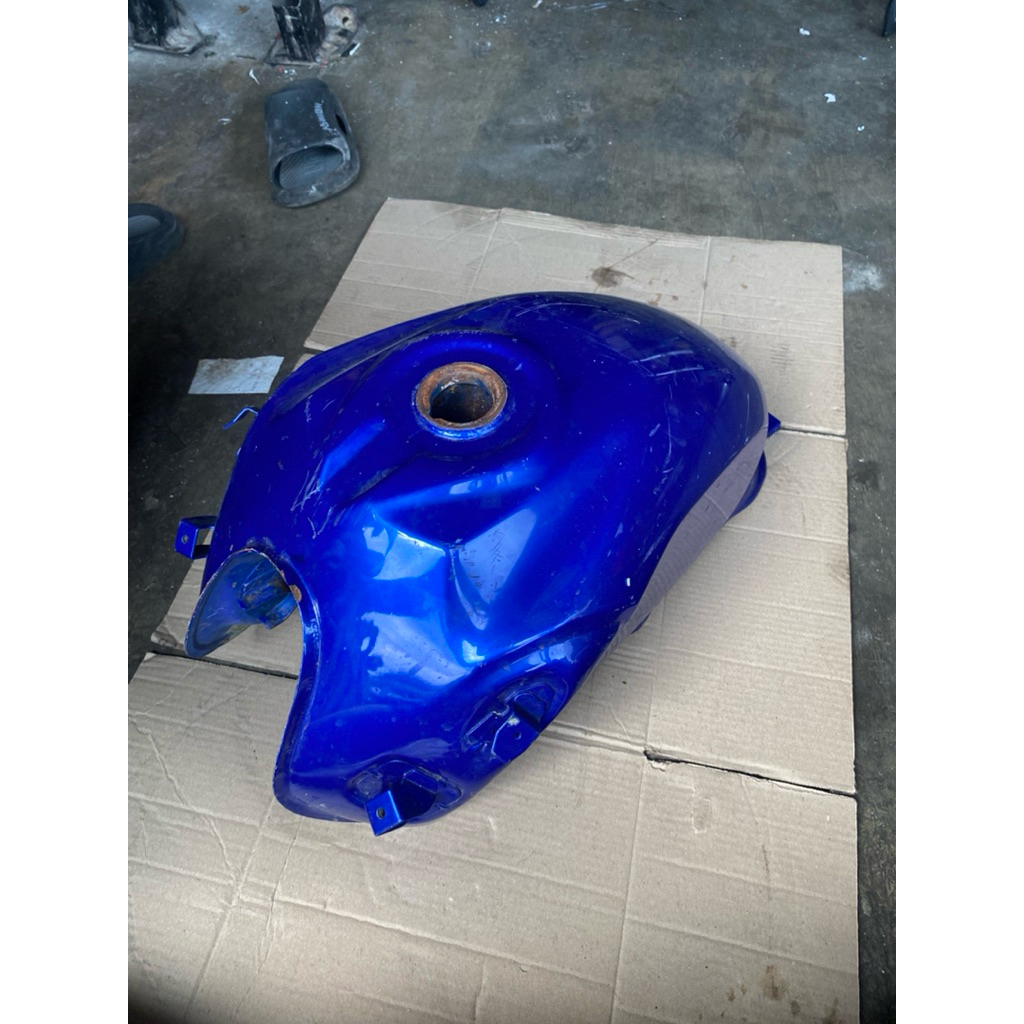 Tangki Tanki bensin megapro monoshock mp mono original copotan lepasan motor