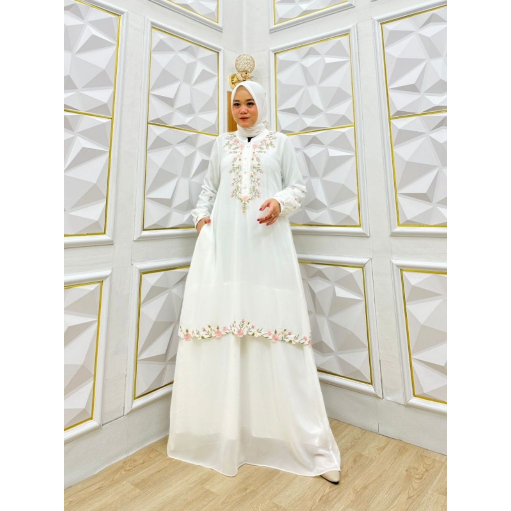 Gamis abaya putih / gamis lebaran putih /gamis Malaysia putih / gamis seragaman
