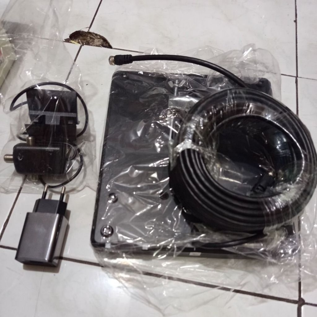 Anten kotak Tanaka Boster Kabel 15 meter anten digital antenna untuk 2 TV indoor indor outdor ANT250