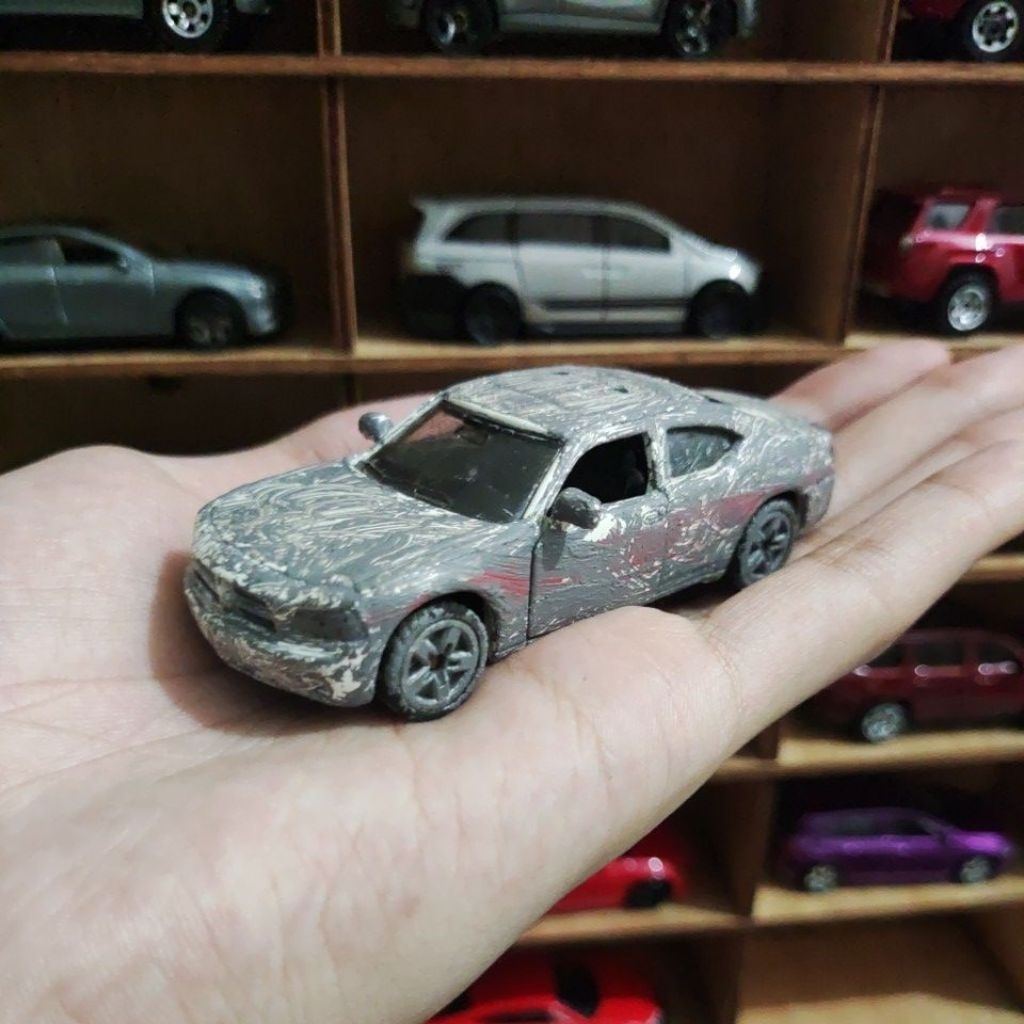 diecast siku 2006 dodge charger junk loose