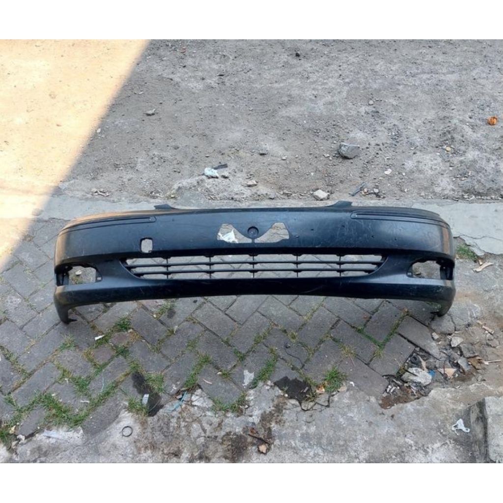 bumper bemper camry 2003 2004 2005 original