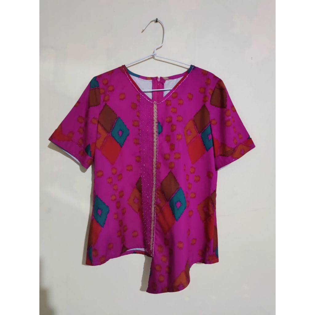 Atasan Wanita Motif Etnik - Size M