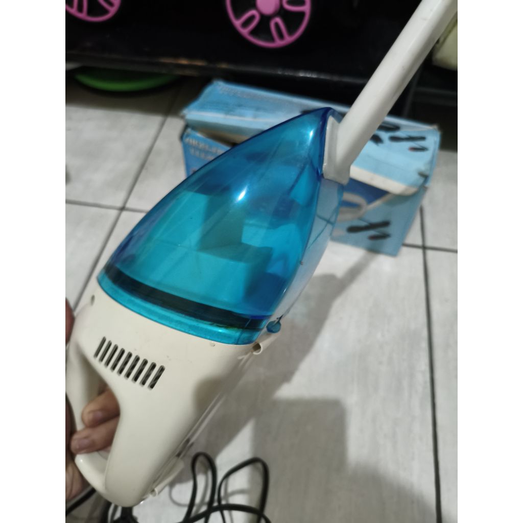vakum cleaner mobil