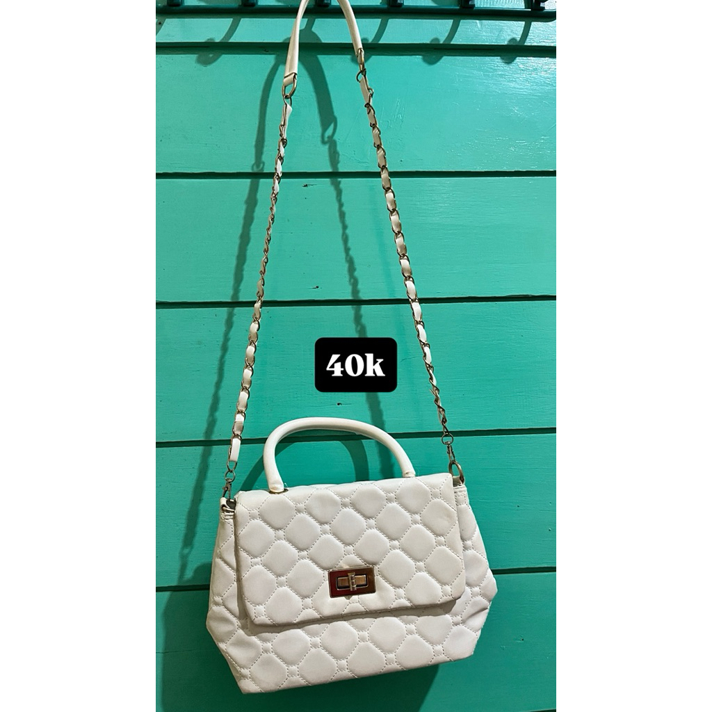 Tas putih preloved