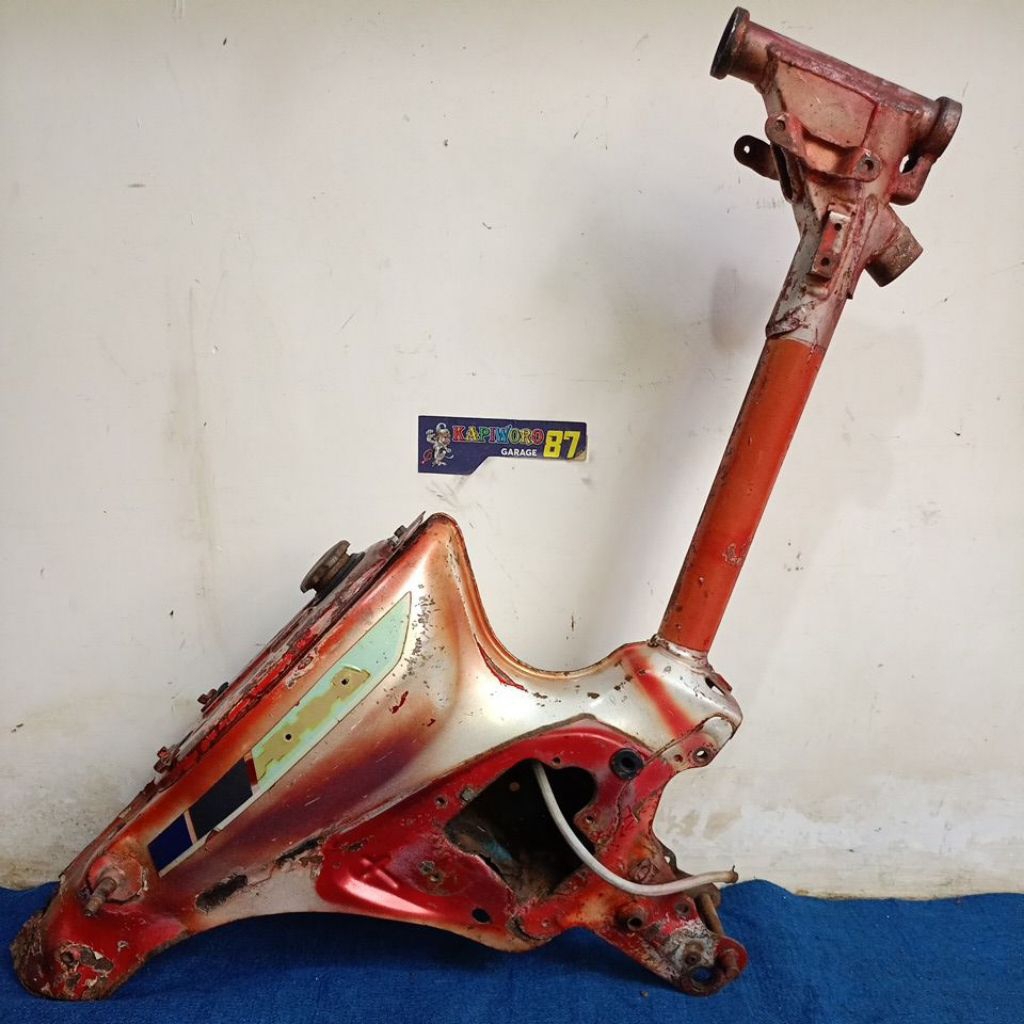 rangka Honda supercup c700