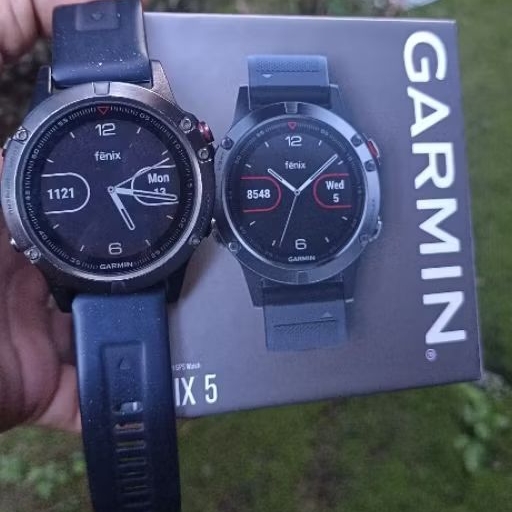 jam tangan smartwatch Garmin fenix 5 original