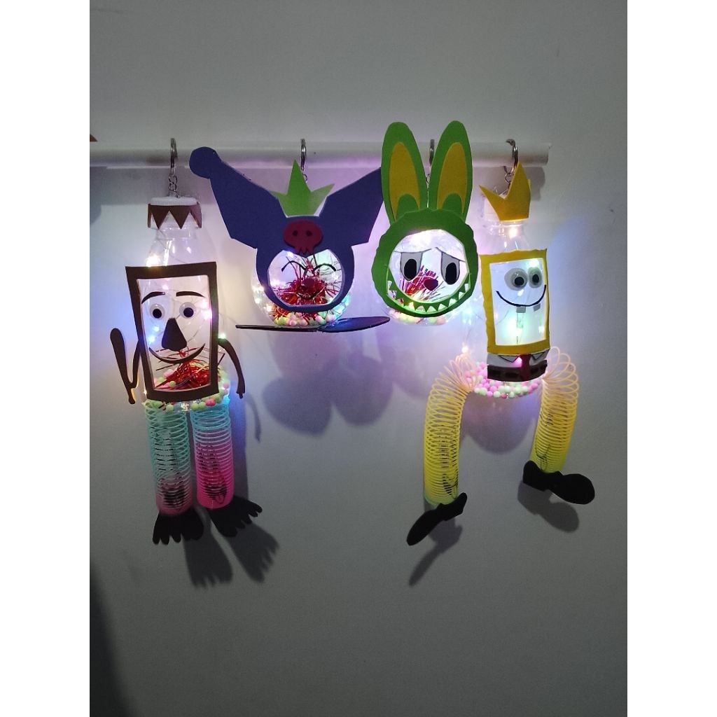 gantungan kunci karakter gantungan kunci LED ganci karakter lucu
