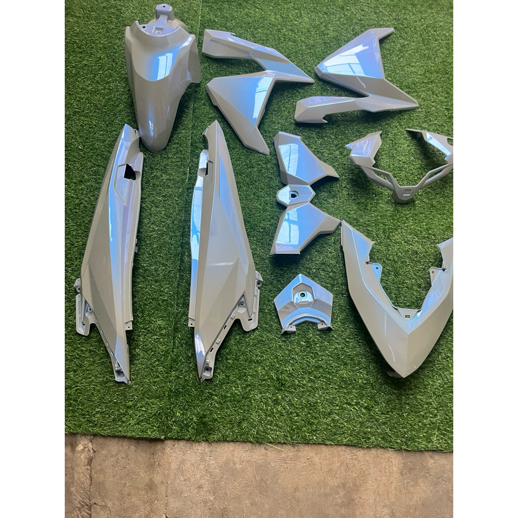 Cover body set alus Vario led old 125/150 nardo grey efek biru