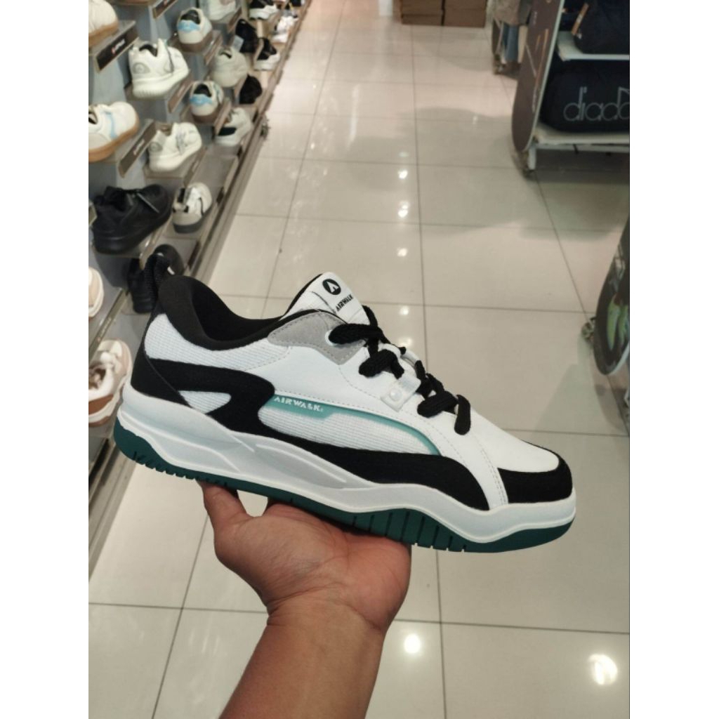 sepatu airwalk DOBBY white original store