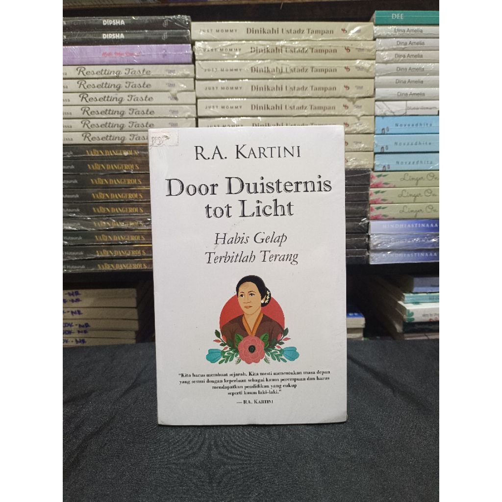Social Science - Door Duisternis tot licht By  R.A KARTINI