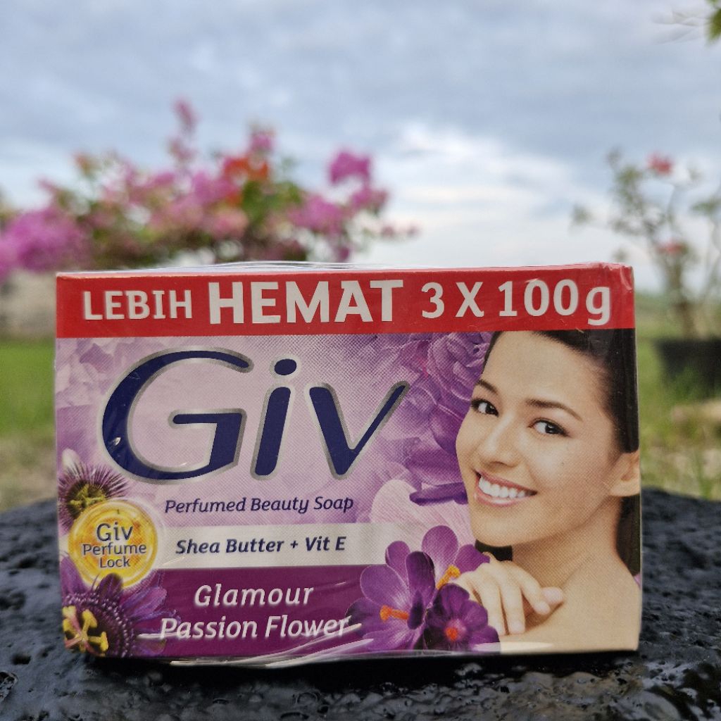 Giv White Sabun Mandi Batang Glamour Passion Flower 3x100gr Giv White Glamour & Shea Butter Passion 