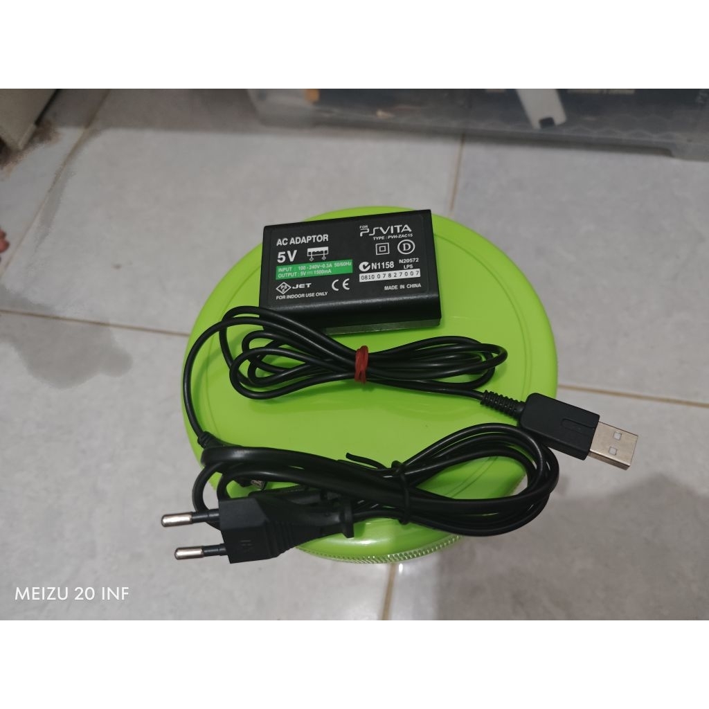 Charger PSVita slim