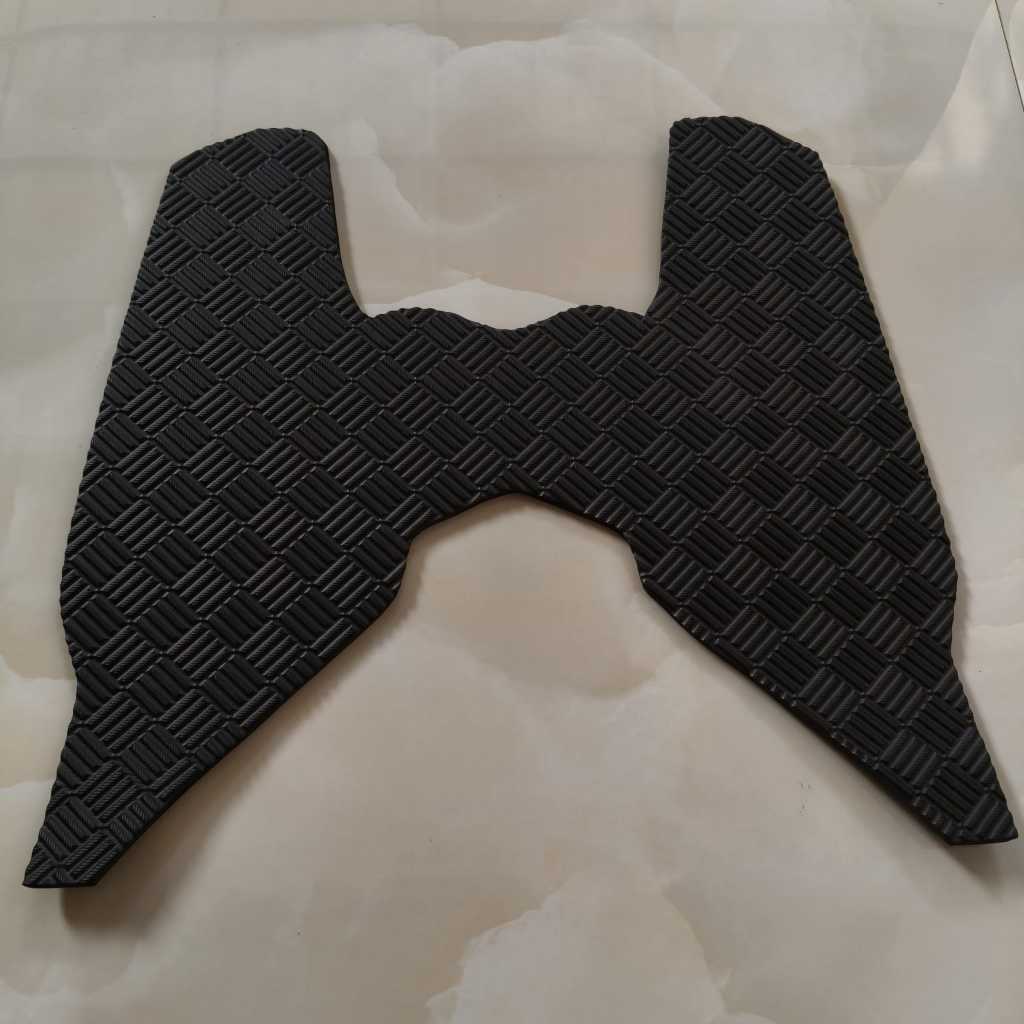Karpet Motor Mio M3 125 Cc Bahan Karet Tebal tidak luntur Anti Slip Nyaman Digunakan