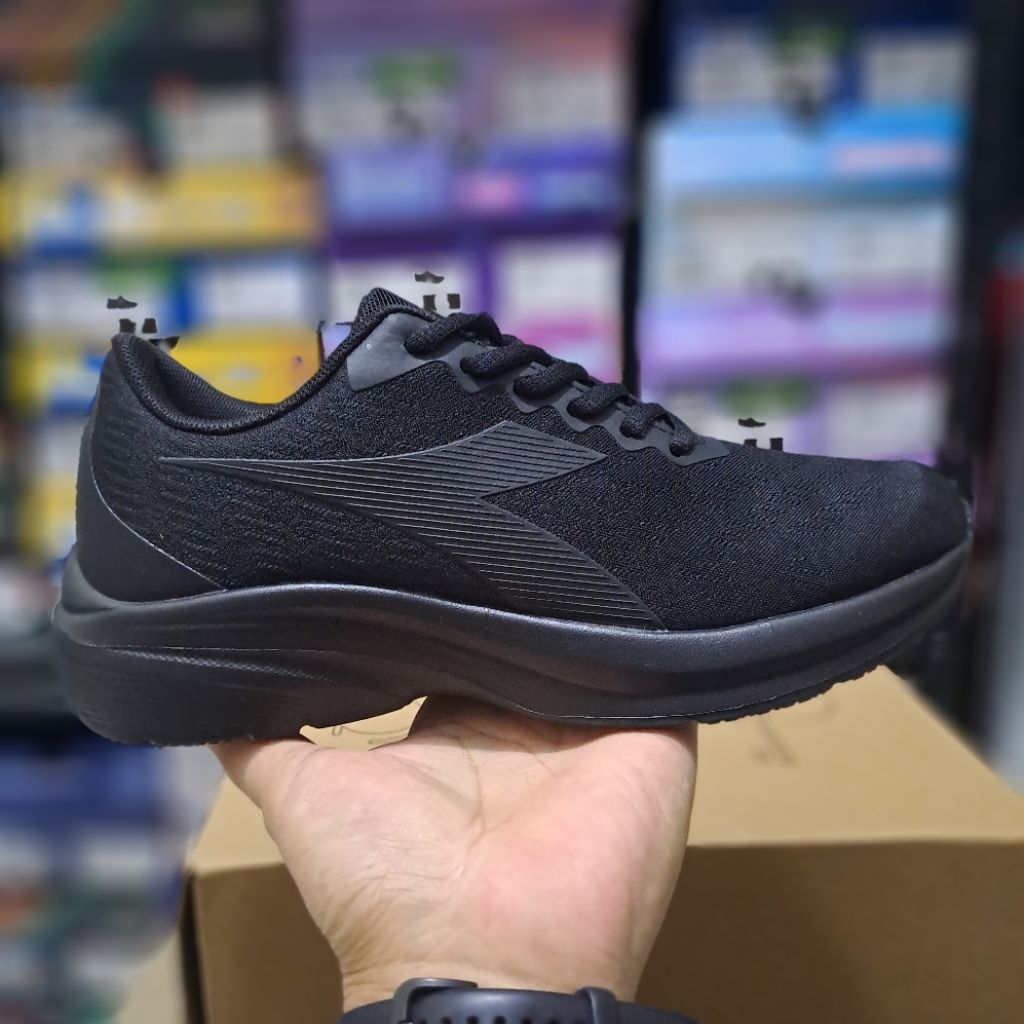 Diadora Noken Mono Black