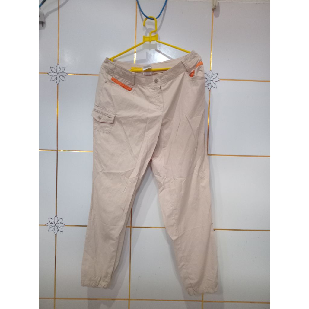 CELANA LOUIS CASTEL MINUSAN ADA NODA'NYA SIZE 30