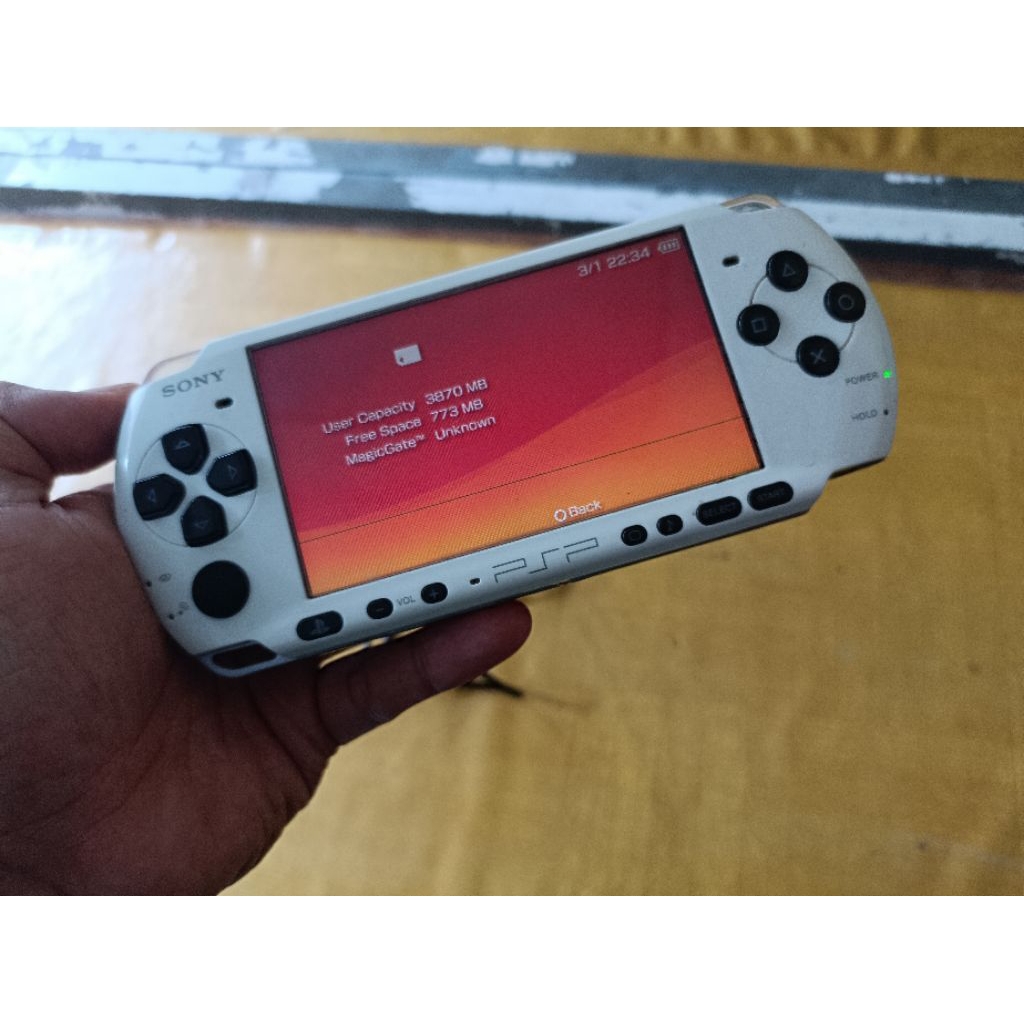 PSP SONY Slim Seri 3000 [Minus]