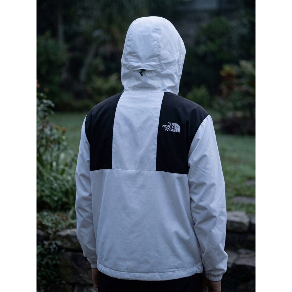 The North Face TNF Windwall Flyweight Anorak Jaket Halfzip