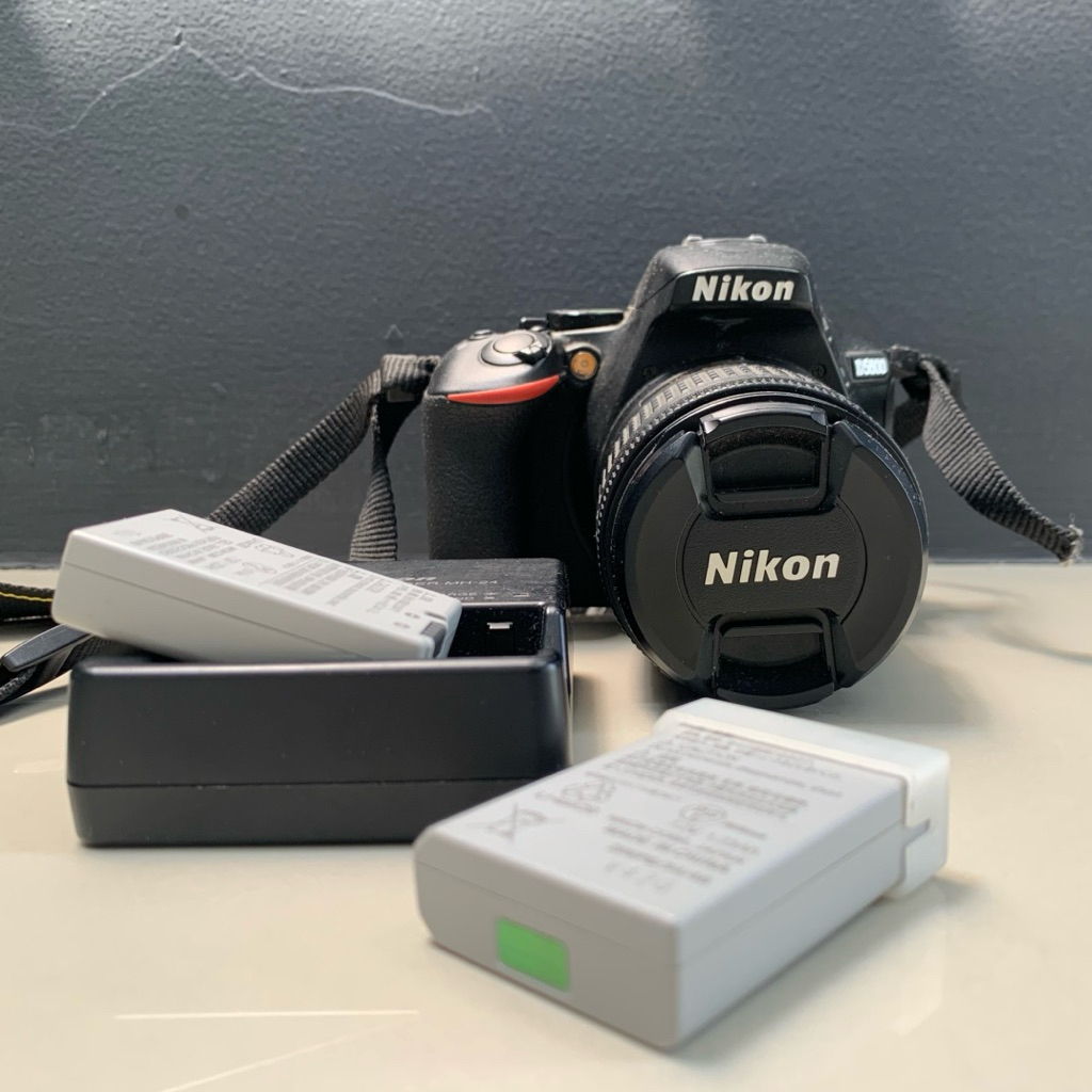 Nikon DSLR D5600 Second, Mulus Murah