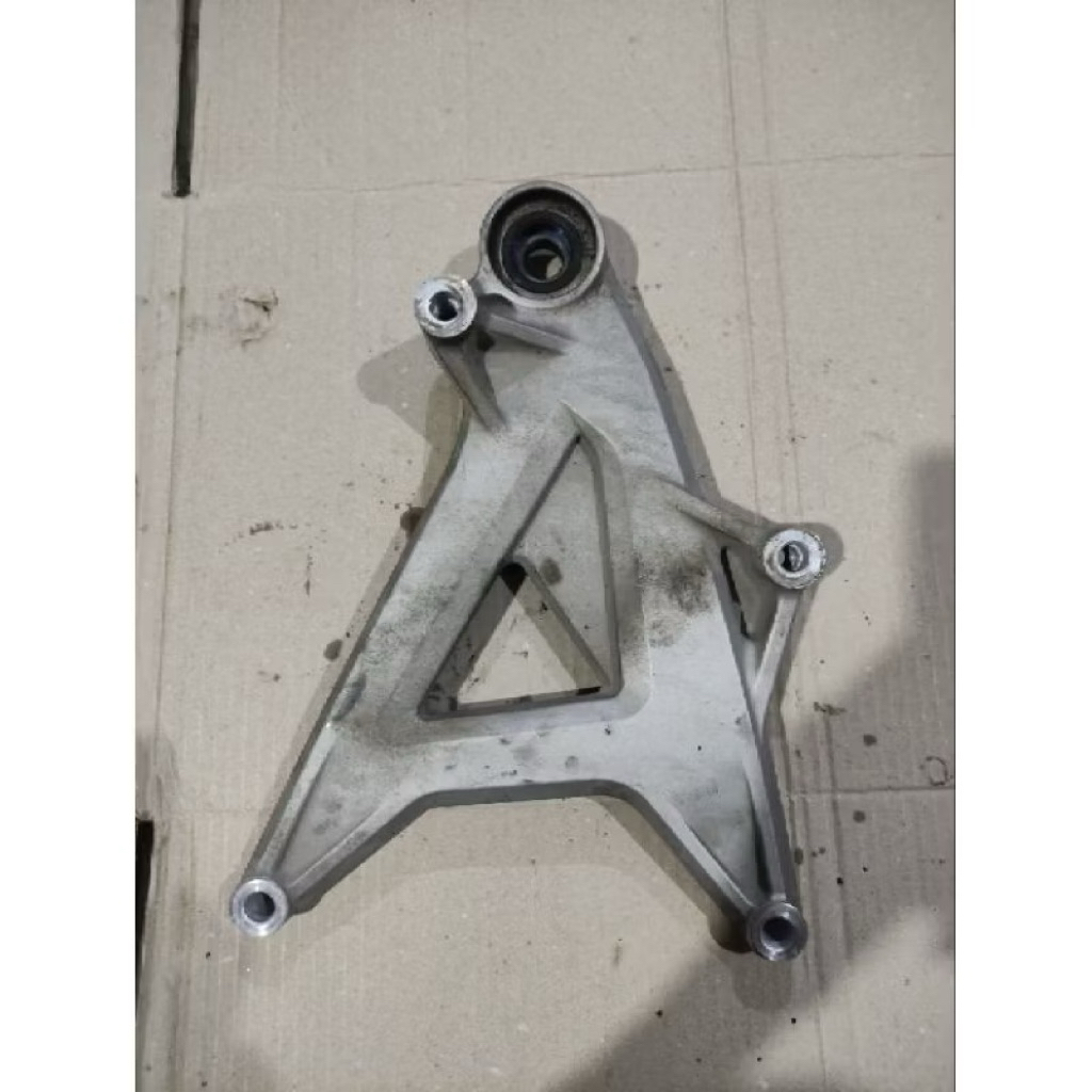 swing arem arm capit udang dudukan knalpot vario 125 150 new 2018 2019 k60r k59j bekas  original