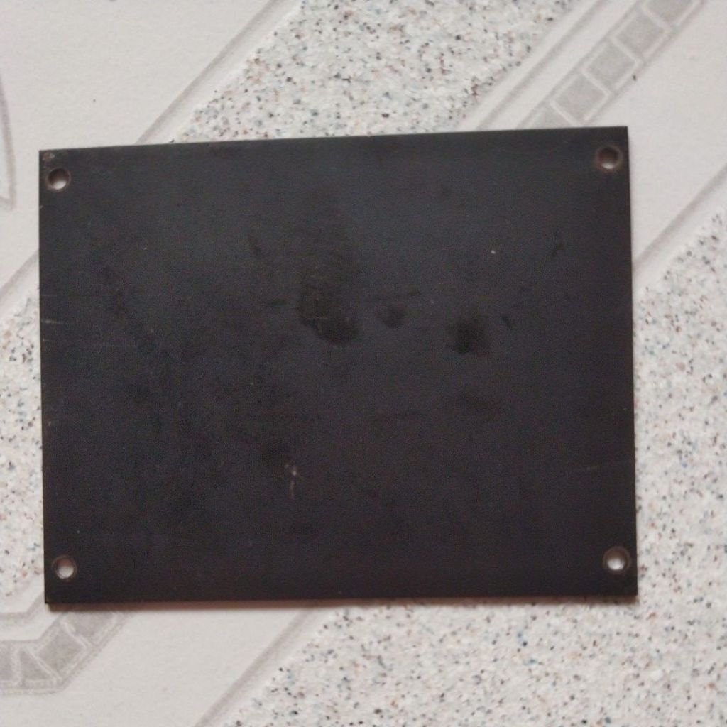 Pelat Besi Bekas Controller Heatsink Bekas