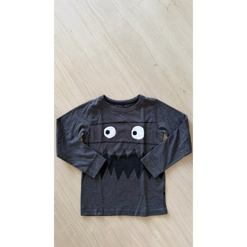 Preloved for Kids kaos lengan panjang monster brand KIDS & CO sz 6-7 years long t-shirt size & detai