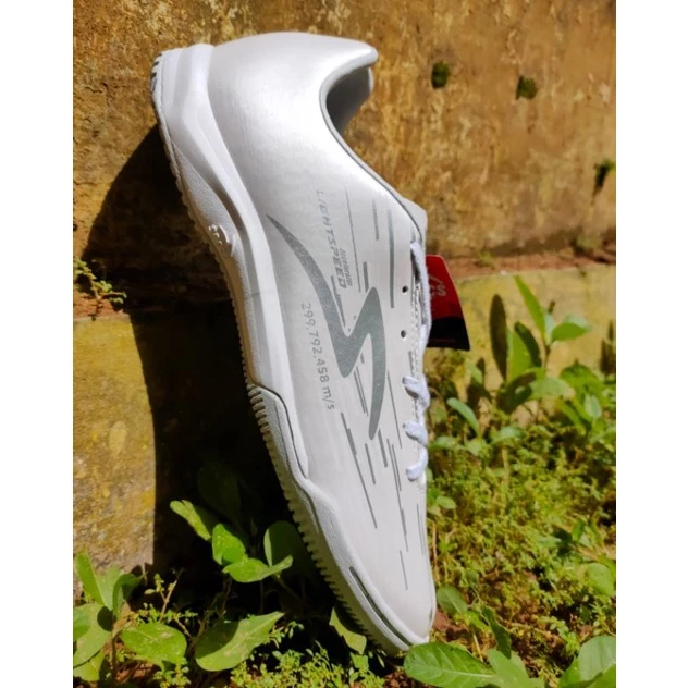 SPECIAL BULAN INI, ILLUMINATE SEPATU FUTSAL SPECS LS REBORN ACCELERATOR 100%, PRIA & WANITA GRATIS O