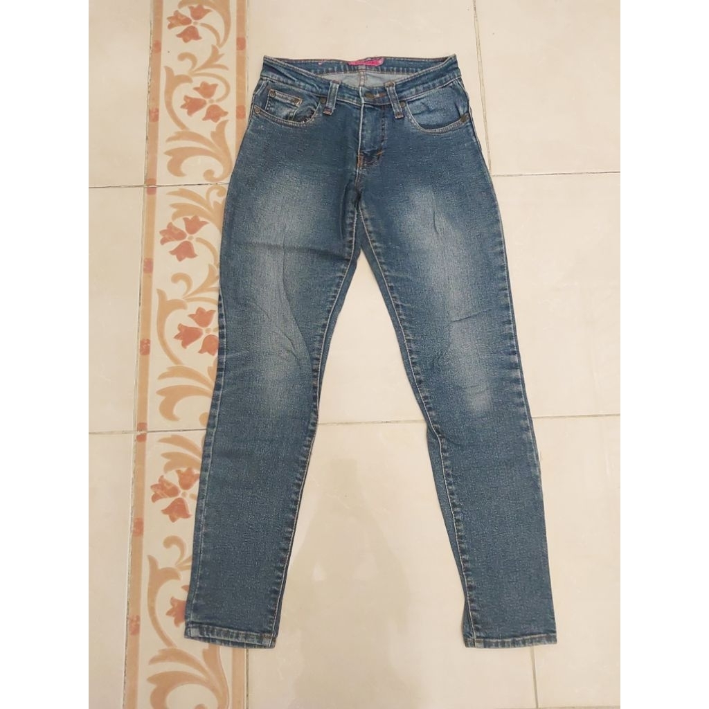 Celana Denim Wanita JJ Pink Jeans Ukuran S