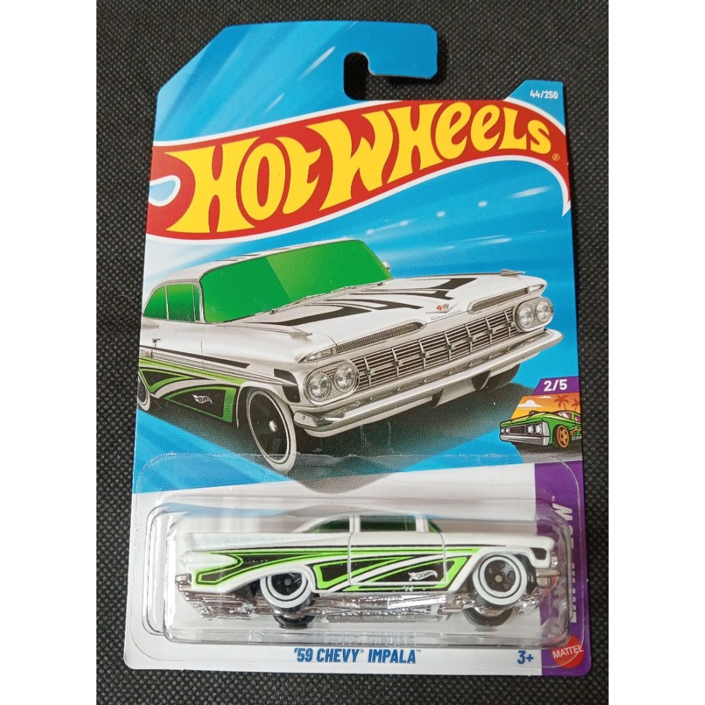 HOT WHEELS '59 CHEVY IMPALA PUTIH
