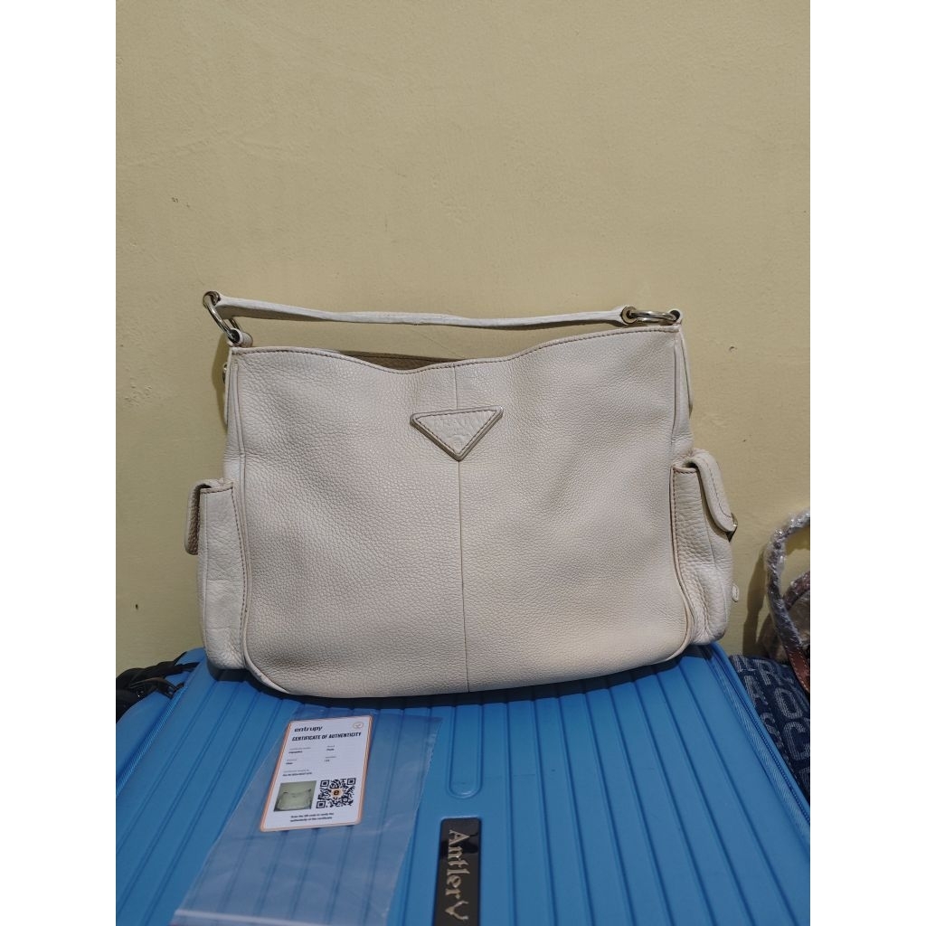 Prada Vitello Daino Hobo Bag - PRELOVED