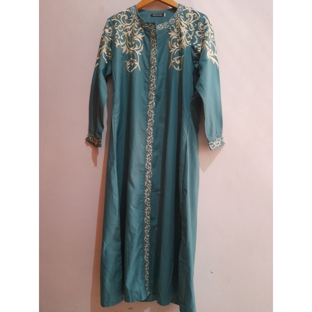 Gamis Hijau Emerald Merk Razzaq Collection LD -+ 100 cm Preloved
