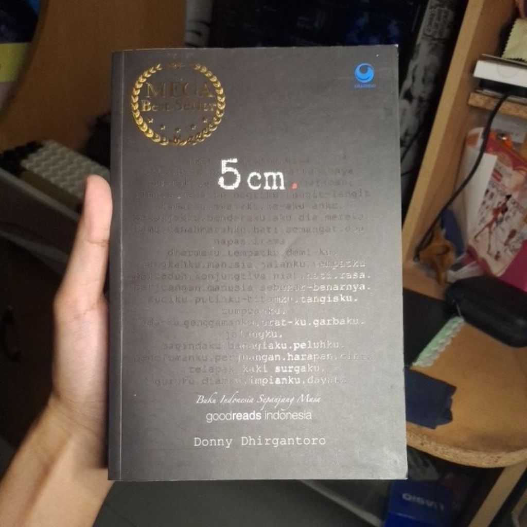 novel 5 cm (preloved)