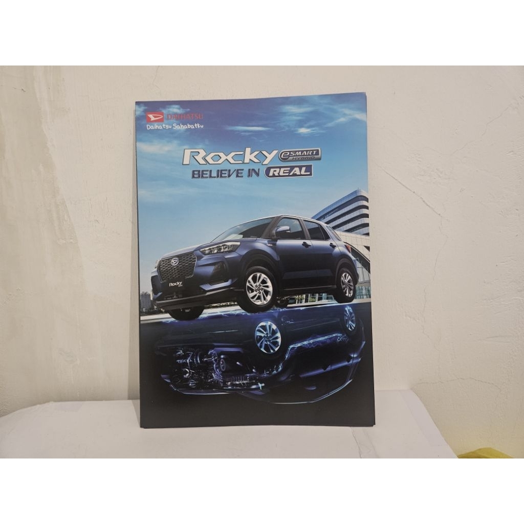 brosur katalog mobil daihatsu rocky hybrid 2025 leaflet